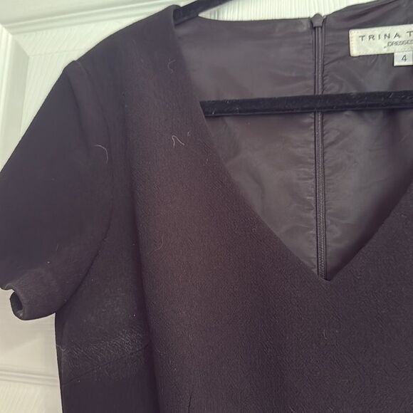 Trina Turk Black Skater Mini Flare Dress Pink Knit Pattern - Size 4 LIKE NEW - Picture 4 of 4